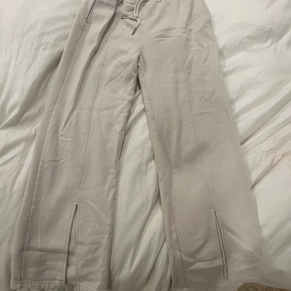 Abercrombie & Fitch Cream Joggers